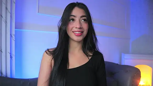 charlotterusso online show from 11/06/25, 02:21