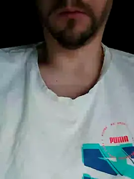 Snapshot of ijustwannafuckyou6969 chatting on 02/21/26, 04:25 ijustwannafuckyou6969 online show from 02/21/26, 04:25