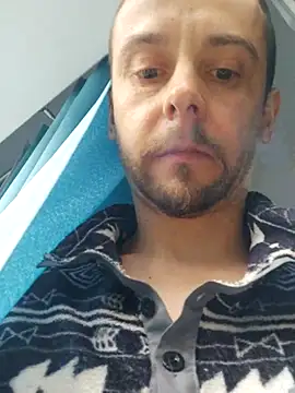 Snapshot of ijustwannafuckyou6969 chatting on 02/15/26, 07:51 ijustwannafuckyou6969 online show from 02/15/26, 07:51