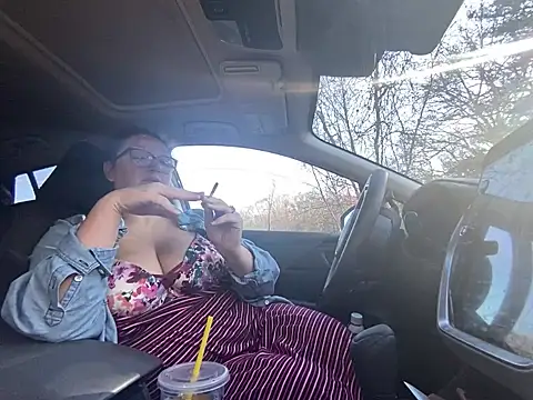 GirlSquirt online show from 11/19/25, 05:57