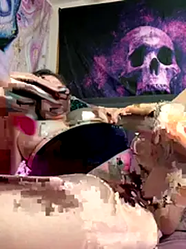 GirlSquirt online show from 12/03/25, 05:56