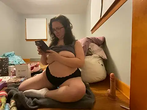 GirlSquirt online show from 12/19/25, 04:05