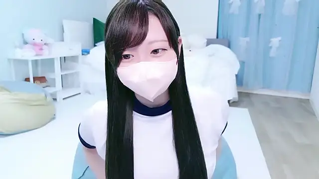 Snapshot of kiyoka_love chatting on 10/06/25, 05:13 kiyoka love online show from 10/06/25, 05:13