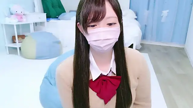 Snapshot of kiyoka_love chatting on 10/15/25, 04:37 kiyoka love online show from 10/15/25, 04:37