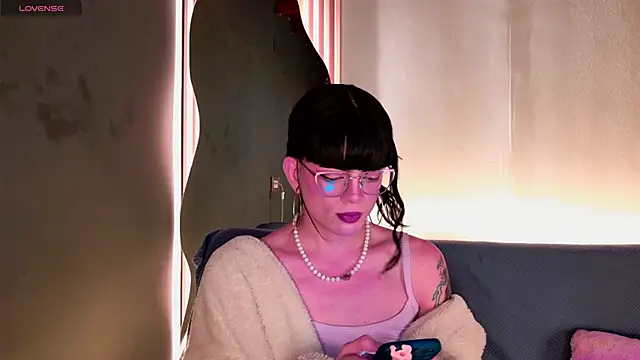 Taurito    online show from 11/08/25, 01:36