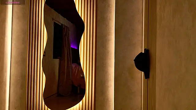 Taurito    online show from 09/27/25, 04:29