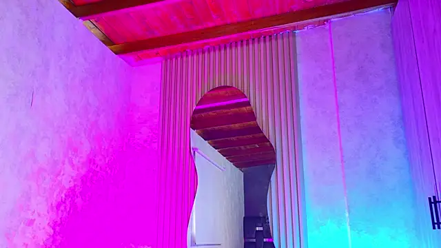 Taurito    online show from 05/18/26, 11:48