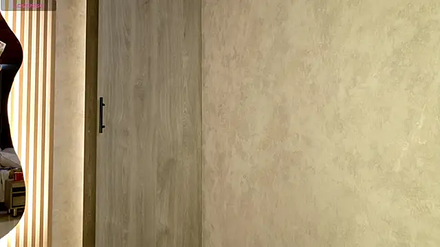 Taurito    online show from 09/24/25, 07:53