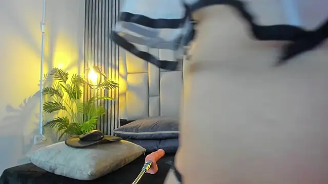 bryonycutee online show from 11/29/25, 01:44