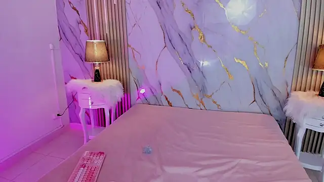 sharon greey online show from 11/08/25, 08:23