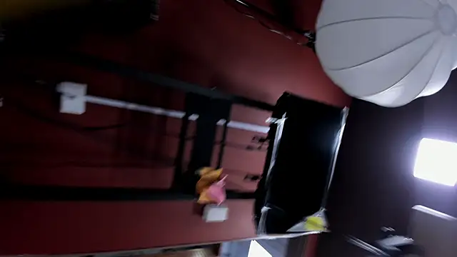 miss   taylor online show from 11/11/25, 06:03