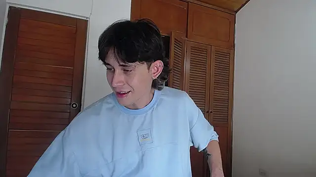Michael blue online show from 06/18/26, 07:52