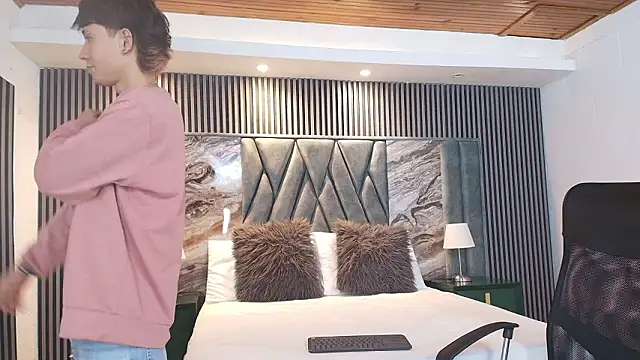 Michael blue online show from 02/21/26, 08:00