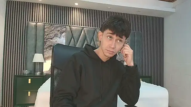 Michael blue online show from 01/07/26, 11:59