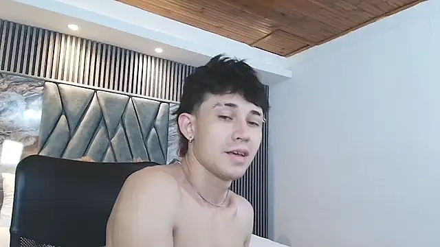 Michael blue online show from 02/11/26, 07:47