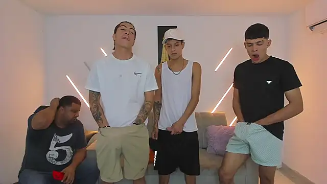 brutal sex room2k online show from 12/18/25, 12:53