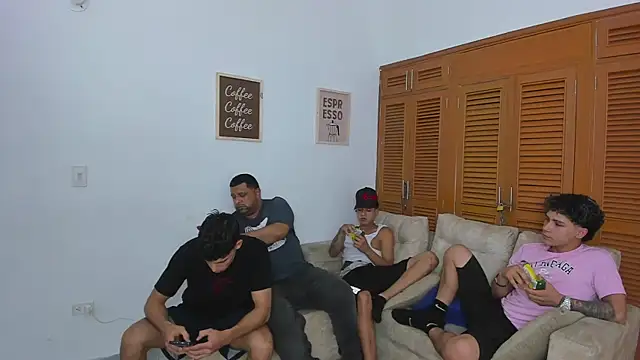 brutal sex room2k online show from 12/04/25, 08:30