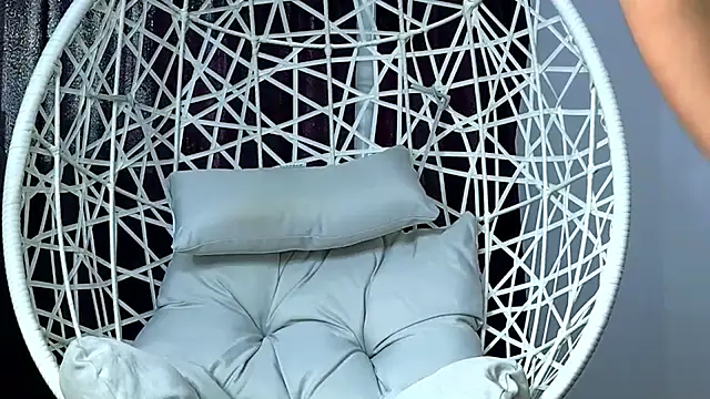 cuteeimy online show from 11/05/25, 07:17