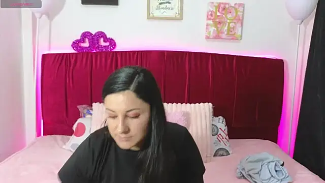 cuteeimy online show from 06/01/26, 07:13