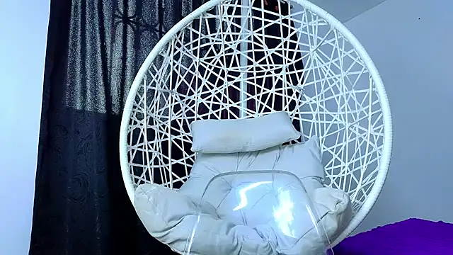 cuteeimy online show from 12/22/25, 06:41