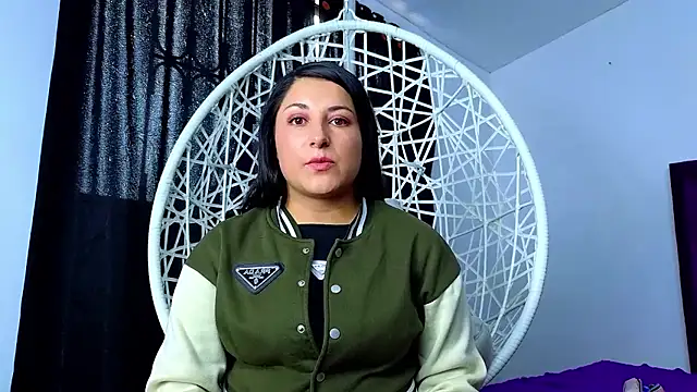 cuteeimy online show from 12/18/25, 07:07