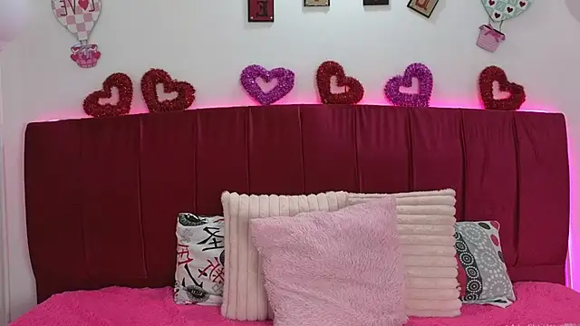 cuteeimy online show from 02/16/26, 06:39