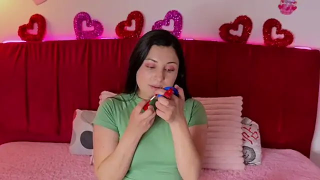 cuteeimy online show from 03/07/26, 07:19