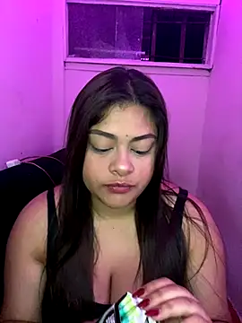 Snapshot of NattashaMore_0719 chatting on 09/29/25, 05:03 NattashaMore 0719 online show from 09/29/25, 05:03