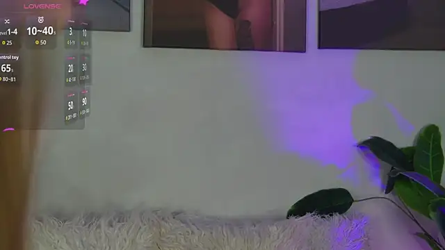 AlysonHuxley  online show from 04/15/26, 06:56