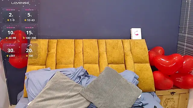 KendraaSimons online show from 03/04/26, 07:54