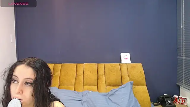 KendraaSimons online show from 03/24/26, 08:31