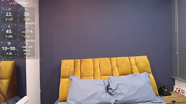 KendraaSimons online show from 11/05/25, 08:01