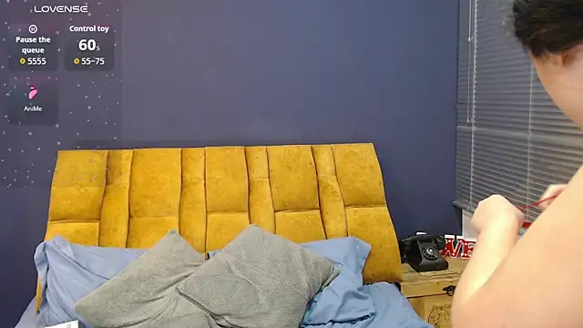 KendraaSimons online show from 04/01/26, 08:37