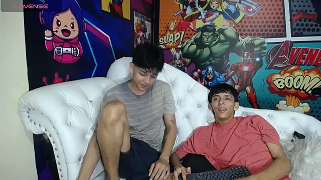 Snapshot of Sebas_cat chatting on 09/20/25, 10:48 Sebas cat online show from 09/20/25, 10:48