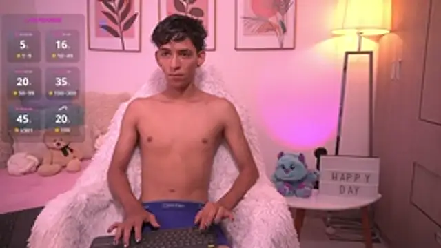 Sebas cat online show from 03/12/26, 08:24