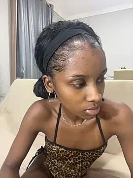 Ketpimentinha09 online show from 02/04/26, 04:51