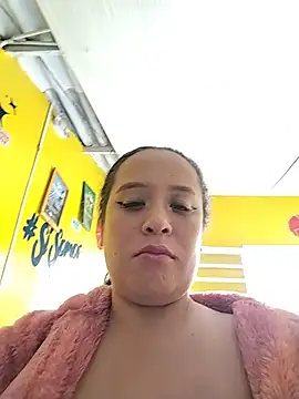 Snapshot of You-sexy-starr chatting on 05/30/26, 04:12 You-sexy-starr online show from 05/30/26, 04:12