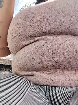 You-sexy-starr online show from 11/23/25, 03:33