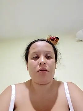 You-sexy-starr online show from 10/26/25, 04:02