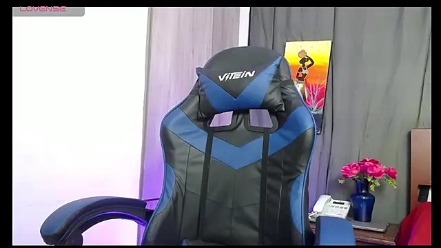 MONIQUE-LAMOUR online show from 03/20/26, 10:05