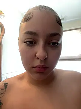 babykalirose online show from 02/02/26, 04:28