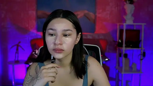 KimClarks  online show from 12/05/25, 12:48