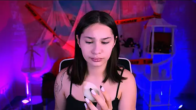 KimClarks  online show from 10/30/25, 12:47