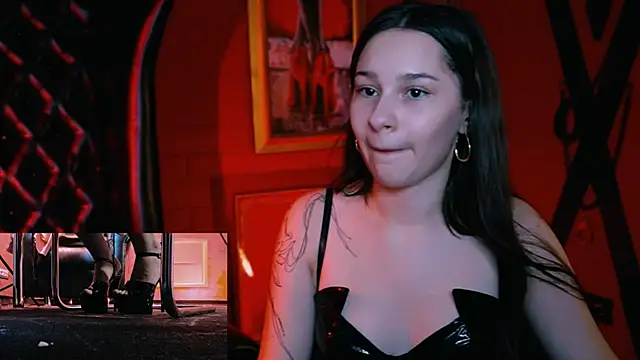 Snapshot of KimClarks_ chatting on 09/22/25, 08:53 KimClarks  online show from 09/22/25, 08:53