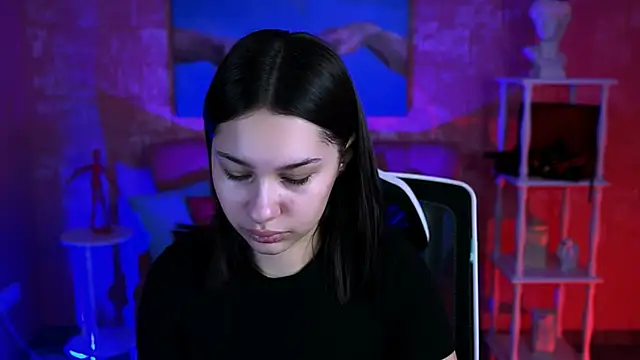 Snapshot of KimClarks_ chatting on 10/09/25, 06:25 KimClarks  online show from 10/09/25, 06:25