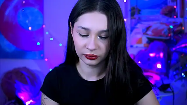 Snapshot of KimClarks_ chatting on 09/19/25, 09:30 KimClarks  online show from 09/19/25, 09:30