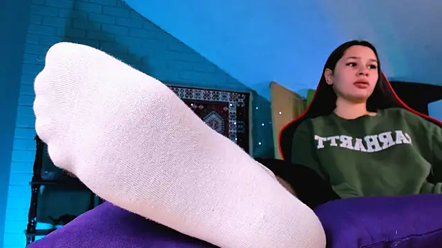 KimClarks  online show from 04/27/26, 04:49