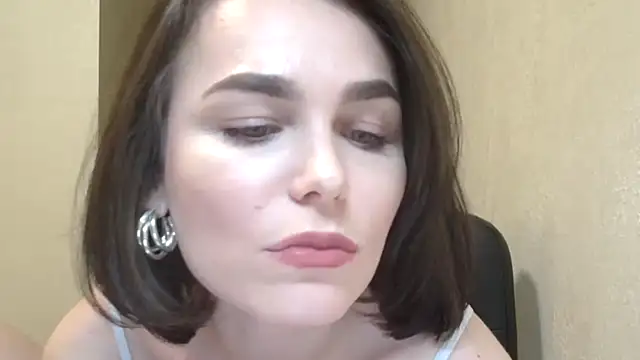 Silviaa a online show from 04/13/26, 07:29