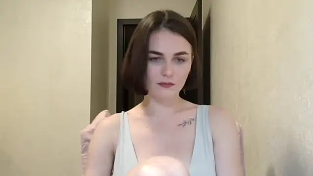 Silviaa a online show from 06/04/26, 09:08