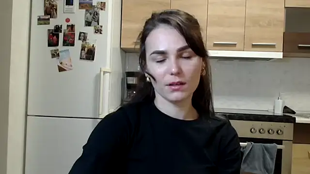 Silviaa a online show from 09/28/25, 07:10